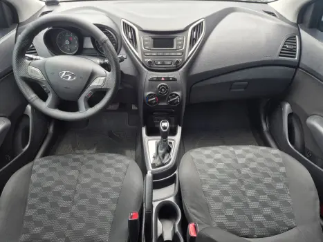 HYUNDAI HB 20 Hatch 1.6 16V 4P FLEX COMFORT PLUS AUTOM�TICO, Foto 11