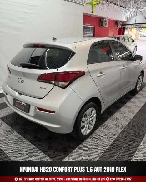 HYUNDAI HB 20 Hatch 1.6 16V 4P FLEX COMFORT PLUS AUTOM�TICO, Foto 4