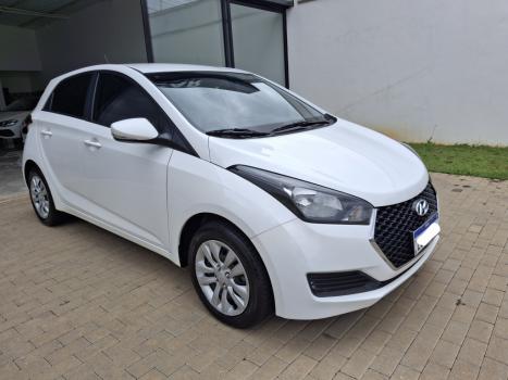 HYUNDAI HB 20 Hatch 1.6 16V 4P COMFORT FLEX AUTOM�TICO, Foto 3