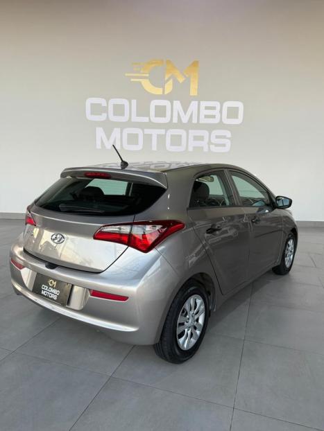 HYUNDAI HB 20 Hatch 1.0 12V 4P FLEX UNIQUE, Foto 4