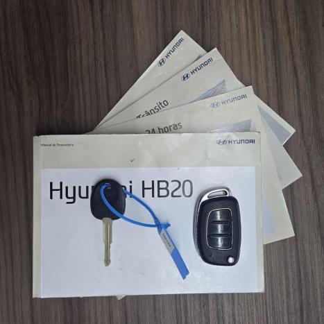 HYUNDAI HB 20 Hatch 1.6 16V 4P FLEX COMFORT PLUS AUTOM�TICO, Foto 10