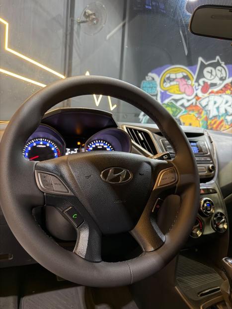 HYUNDAI HB 20 Hatch 1.6 16V 4P FLEX COMFORT STYLE AUTOM�TICO, Foto 5
