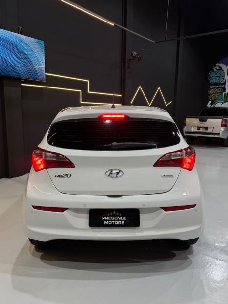HYUNDAI HB 20 Hatch 1.6 16V 4P FLEX COMFORT STYLE AUTOM�TICO, Foto 9