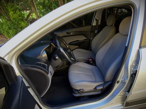 HYUNDAI HB 20 Hatch X 1.6 16V 4P PREMIUM FLEX AUTOM�TICO, Foto 7