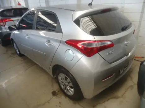 HYUNDAI HB 20 Hatch 1.6 16V 4P FLEX COMFORT PLUS, Foto 5