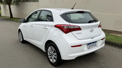 HYUNDAI HB 20 Hatch 1.0 12V 4P FLEX COMFORT PLUS, Foto 3