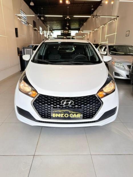 HYUNDAI HB 20 Hatch 1.6 16V 4P FLEX COMFORT PLUS AUTOM�TICO, Foto 2