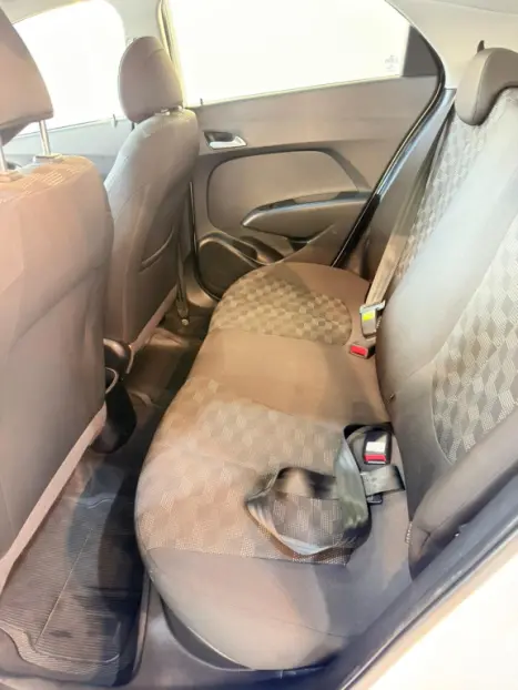 HYUNDAI HB 20 Hatch 1.6 16V 4P FLEX COMFORT PLUS AUTOM�TICO, Foto 10