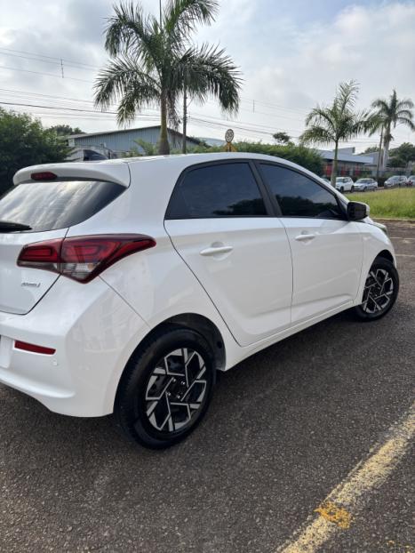 HYUNDAI HB 20 Hatch 1.6 16V 4P FLEX COMFORT PLUS AUTOM�TICO, Foto 2