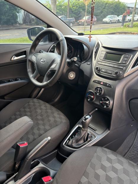 HYUNDAI HB 20 Hatch 1.6 16V 4P FLEX COMFORT PLUS AUTOM�TICO, Foto 5