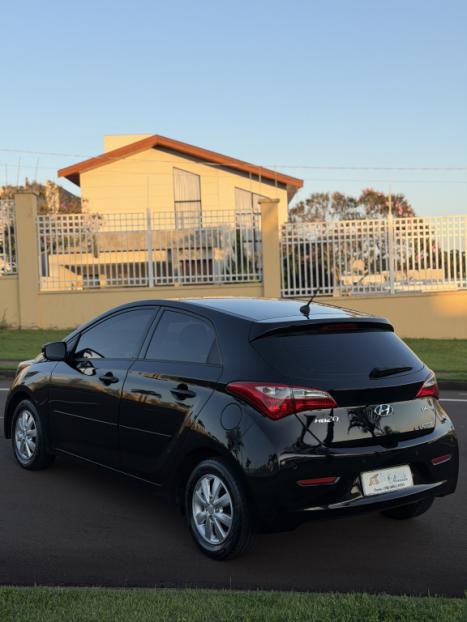 HYUNDAI HB 20 Hatch 1.6 16V 4P FLEX COMFORT PLUS AUTOM�TICO, Foto 3