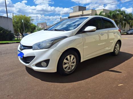 HYUNDAI HB 20 Hatch 1.6 16V 4P FLEX COMFORT PLUS, Foto 4