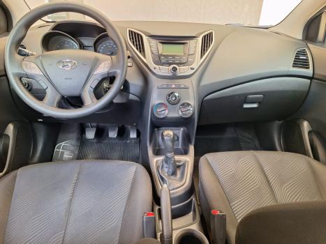 HYUNDAI HB 20 Hatch 1.6 16V 4P FLEX COMFORT PLUS, Foto 9