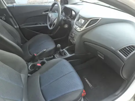 HYUNDAI HB 20 Hatch 1.6 16V 4P FLEX COMFORT PLUS, Foto 10