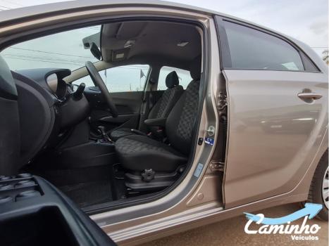 HYUNDAI HB 20 Hatch 1.6 16V 4P FLEX COMFORT PLUS AUTOM�TICO, Foto 11