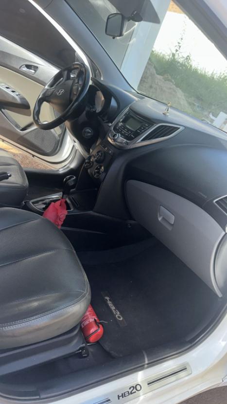 HYUNDAI HB 20 Hatch 1.6 16V 4P PREMIUM FLEX AUTOM�TICO, Foto 4