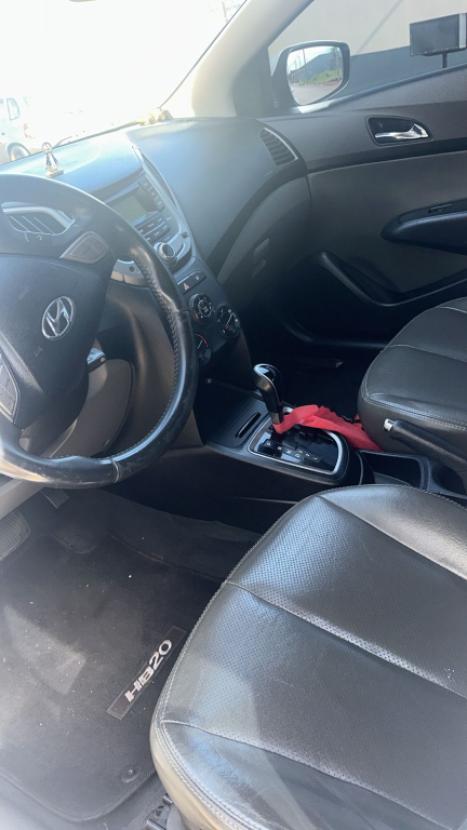 HYUNDAI HB 20 Hatch 1.6 16V 4P PREMIUM FLEX AUTOM�TICO, Foto 5