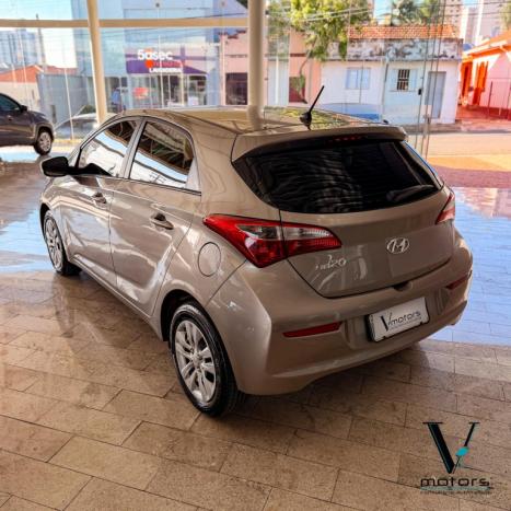 HYUNDAI HB 20 Hatch 1.0 12V 4P FLEX COMFORT PLUS, Foto 2