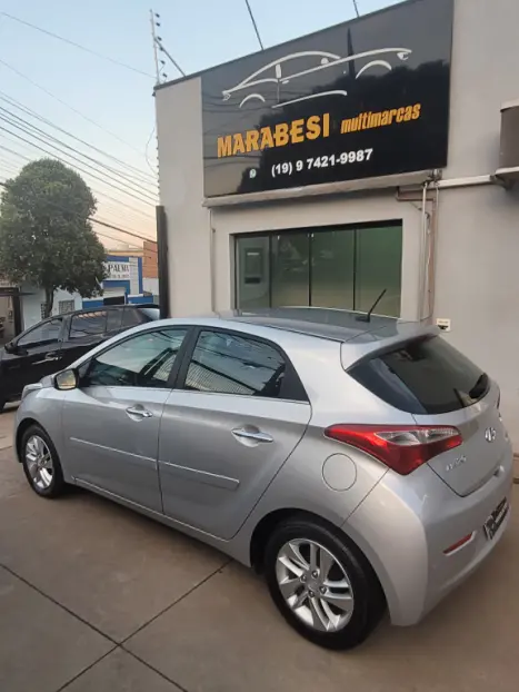 HYUNDAI HB 20 Hatch 1.6 16V 4P PREMIUM FLEX AUTOM�TICO, Foto 4