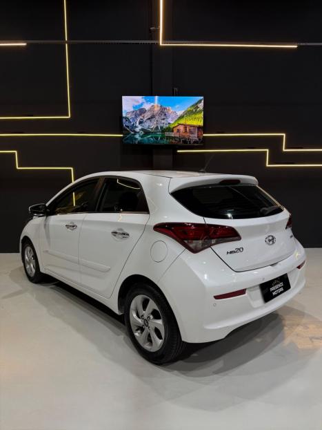 HYUNDAI HB 20 Hatch 1.6 16V 4P PREMIUM FLEX AUTOM�TICO, Foto 4