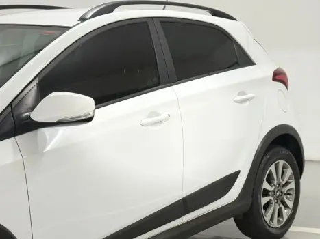 HYUNDAI HB 20 Hatch X 1.6 16V 4P STYLE FLEX AUTOM�TICO, Foto 2