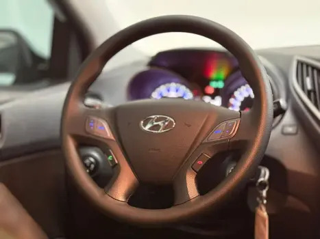 HYUNDAI HB 20 Hatch X 1.6 16V 4P STYLE FLEX AUTOM�TICO, Foto 9