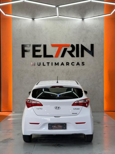 HYUNDAI HB 20 Hatch 1.6 16V 4P FLEX COMFORT PLUS AUTOM�TICO, Foto 5