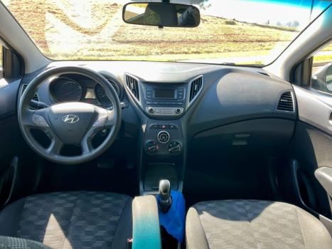 HYUNDAI HB 20 Hatch 1.6 16V 4P FLEX COMFORT PLUS AUTOM�TICO, Foto 9