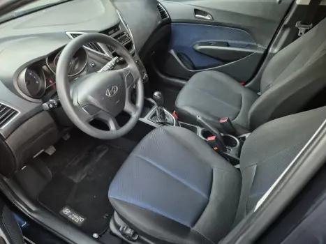HYUNDAI HB 20 Hatch 1.6 16V 4P FLEX COMFORT PLUS, Foto 9