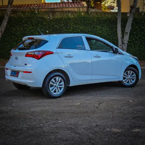 HYUNDAI HB 20 Hatch 1.0 12V 4P FLEX UNIQUE, Foto 7