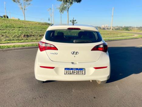 HYUNDAI HB 20 Hatch 1.0 12V 4P FLEX UNIQUE, Foto 4