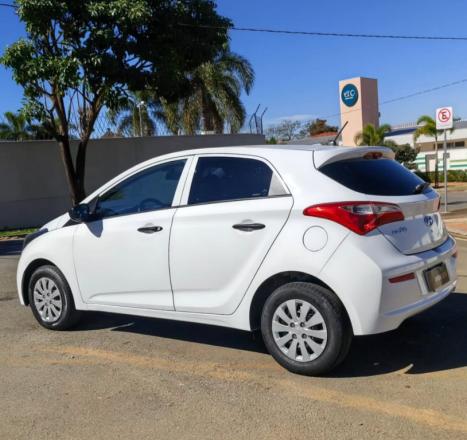 HYUNDAI HB 20 Hatch 1.0 12V 4P FLEX COMFORT PLUS, Foto 4