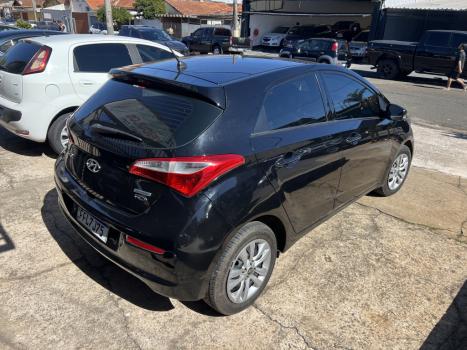 HYUNDAI HB 20 Hatch 1.6 16V 4P FLEX COMFORT PLUS AUTOM�TICO, Foto 2
