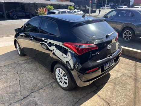 HYUNDAI HB 20 Hatch 1.6 16V 4P FLEX COMFORT PLUS AUTOM�TICO, Foto 6