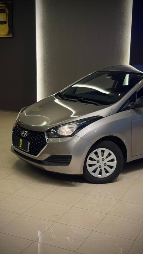 HYUNDAI HB 20 Hatch 1.0 12V 4P FLEX UNIQUE, Foto 2