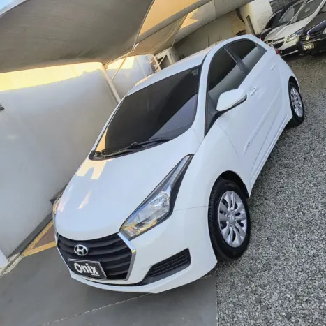 HYUNDAI HB 20 Hatch 1.6 16V 4P FLEX COMFORT PLUS, Foto 4