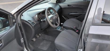 HYUNDAI HB 20 Hatch 1.0 12V 4P FLEX UNIQUE, Foto 4