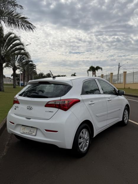 HYUNDAI HB 20 Hatch 1.6 16V 4P FLEX COMFORT PLUS, Foto 5