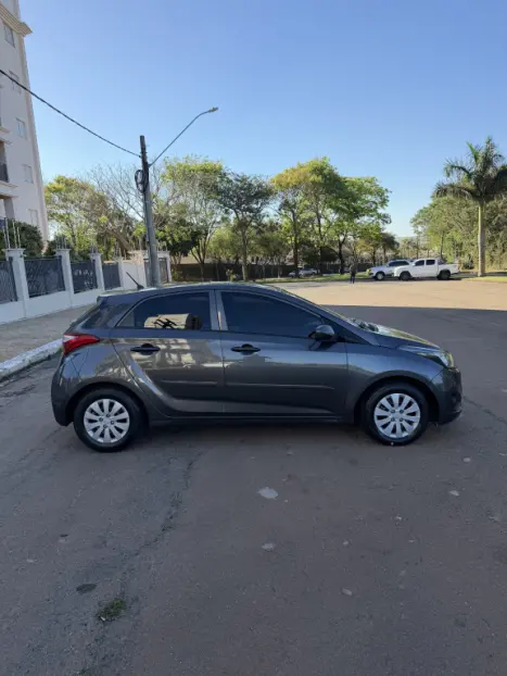 HYUNDAI HB 20 Hatch 1.0 12V 4P FLEX COMFORT, Foto 4
