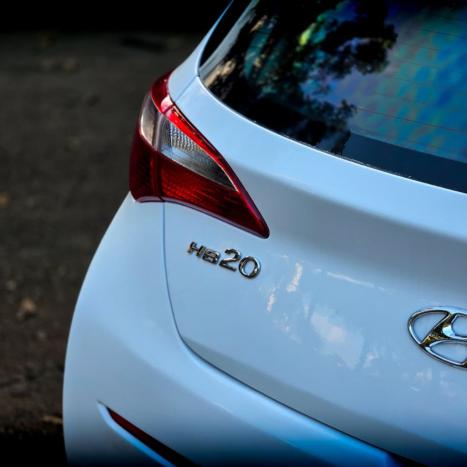 HYUNDAI HB 20 Hatch 1.6 16V 4P FLEX COMFORT PLUS, Foto 15