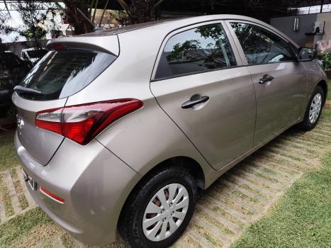 HYUNDAI HB 20 Hatch 1.0 12V 4P FLEX UNIQUE, Foto 12
