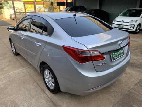 HYUNDAI HB 20 Sedan 1.6 16V 4P FLEX COMFORT PLUS AUTOMTICO, Foto 7