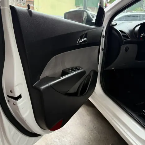 HYUNDAI HB 20 Sedan 1.0 12V 4P FLEX COMFORT STYLE, Foto 8 HYUNDAI HB 20 Sedan 1.0 12V 4P FLEX COMFORT STYLE, Foto 8