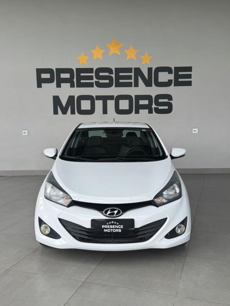 HYUNDAI HB 20 Sedan 1.6 16V 4P FLEX COMFORT STYLE AUTOMTICO, Foto 2