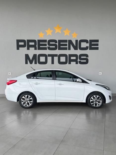 HYUNDAI HB 20 Sedan 1.6 16V 4P FLEX COMFORT STYLE AUTOMTICO, Foto 3