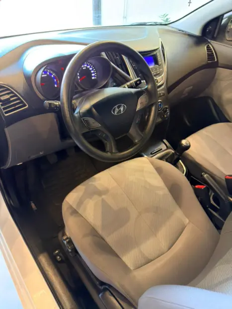 HYUNDAI HB 20 Sedan 1.0 12V 4P FLEX COMFORT PLUS, Foto 8