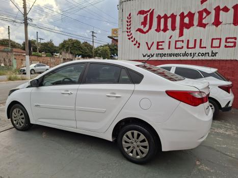 HYUNDAI HB 20 Sedan 1.0 12V 4P FLEX COMFORT PLUS, Foto 3