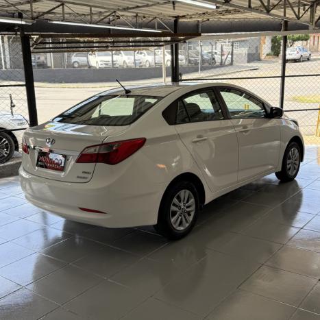 HYUNDAI HB 20 Sedan 1.6 16V 4P FLEX COMFORT PLUS AUTOMTICO, Foto 4