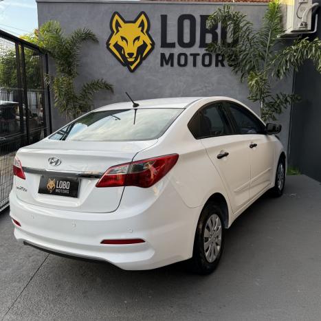 HYUNDAI HB 20 Sedan 1.0 12V 4P FLEX UNIQUE, Foto 4
