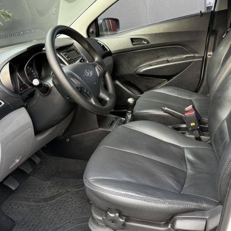 HYUNDAI HB 20 Sedan 1.0 12V 4P FLEX UNIQUE, Foto 8